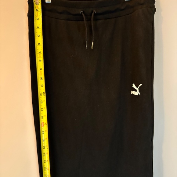 Puma Women’s A-Line Ribbed Skirt – Black – Size L – New Without Tags - Picture 3 of 5